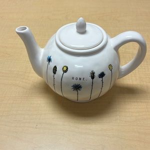 Rae Dunn‎ HOME dimpled teapot